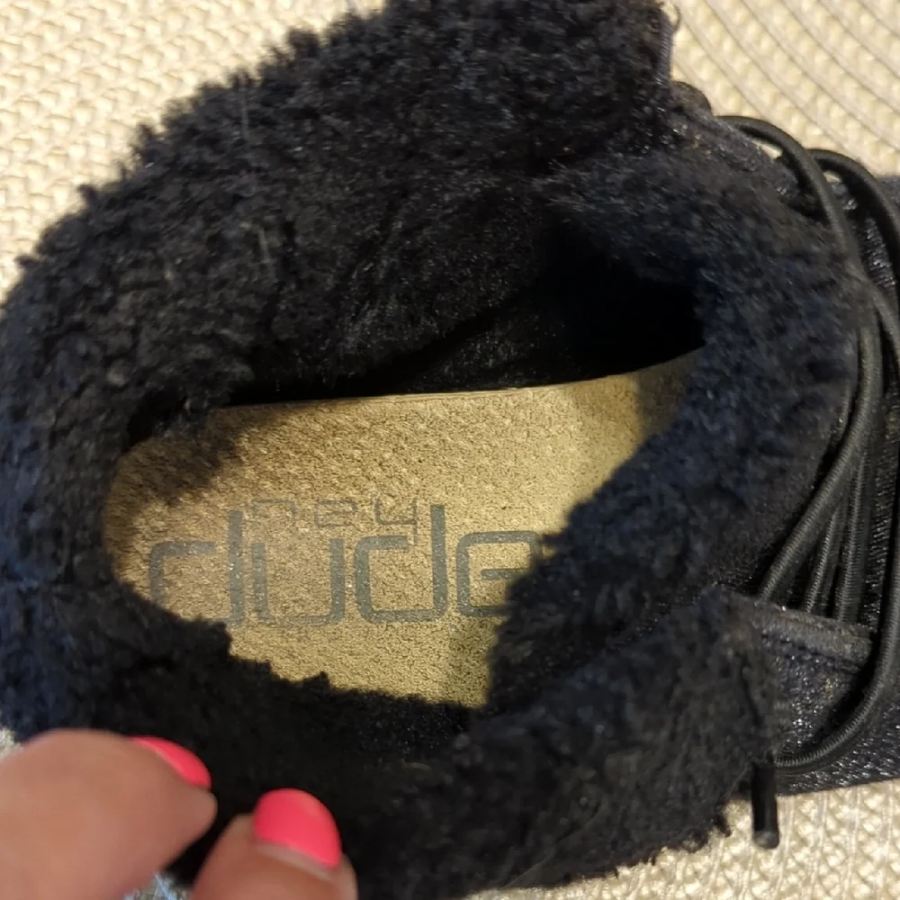 Hey Dude Black Moccasin Shoes with Furry Lining